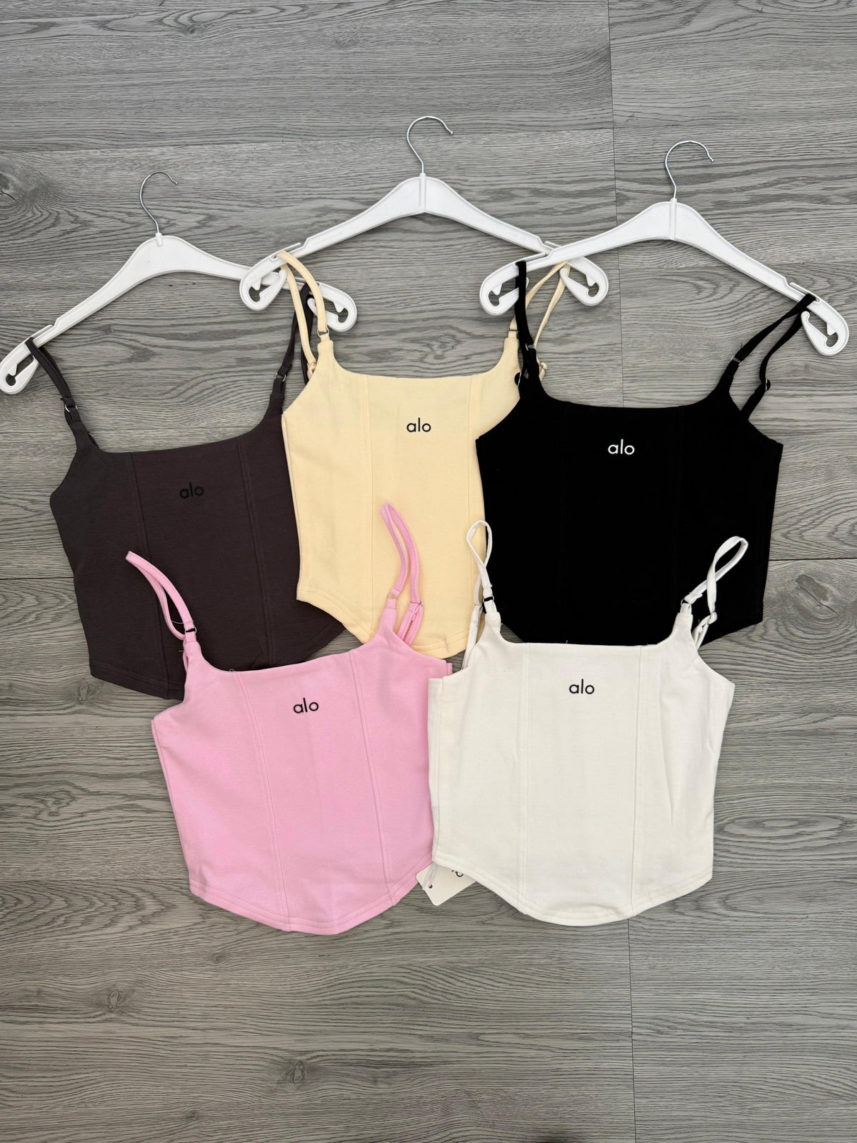 Alo Crop Top